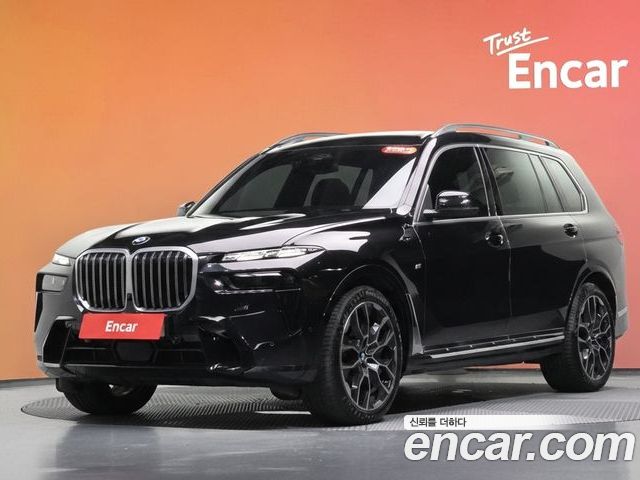 BMW X7 2025