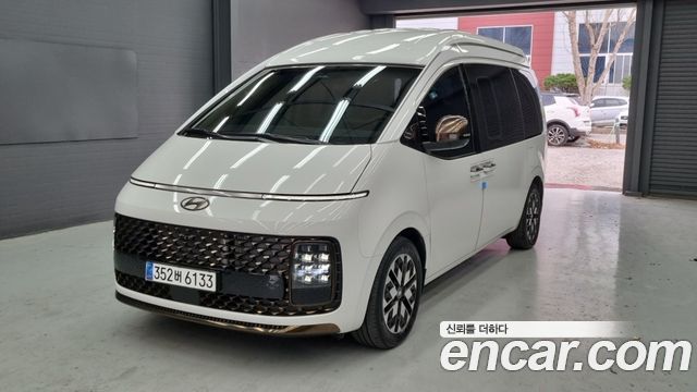 Hyundai Staria 2023
