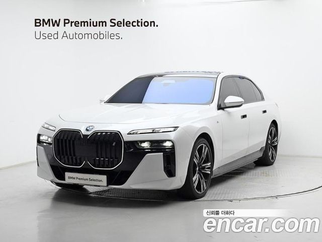 BMW i7 2024