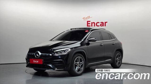 Mercedes-Benz GLA-Class 2020