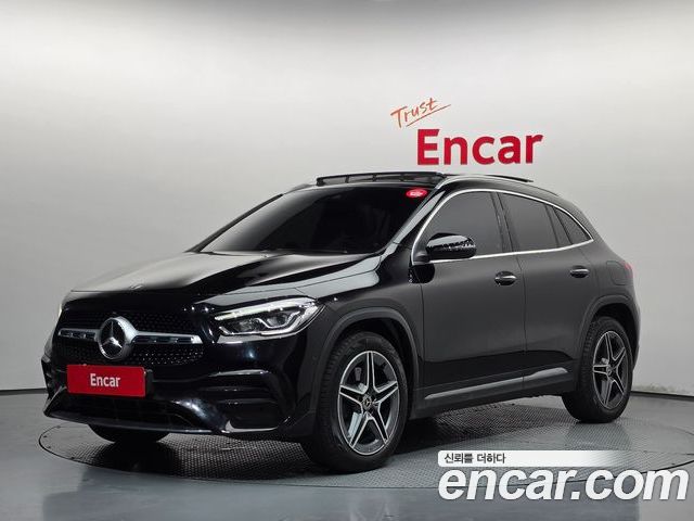 Mercedes-Benz GLA-Class 2020
