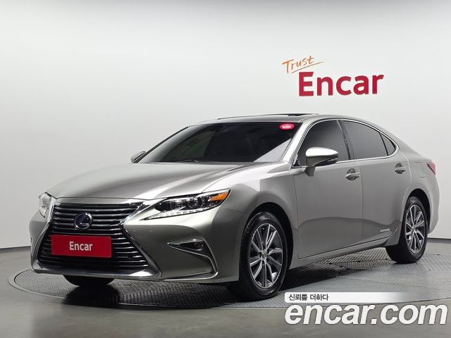 Lexus ES 2017