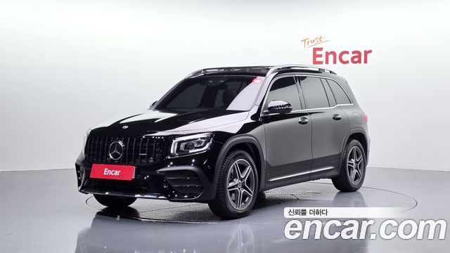 Mercedes-Benz GLB-Class 2023