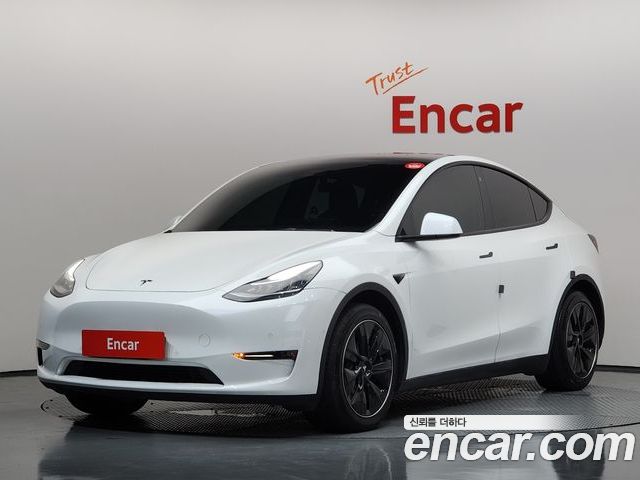 Tesla Model Y 2021
