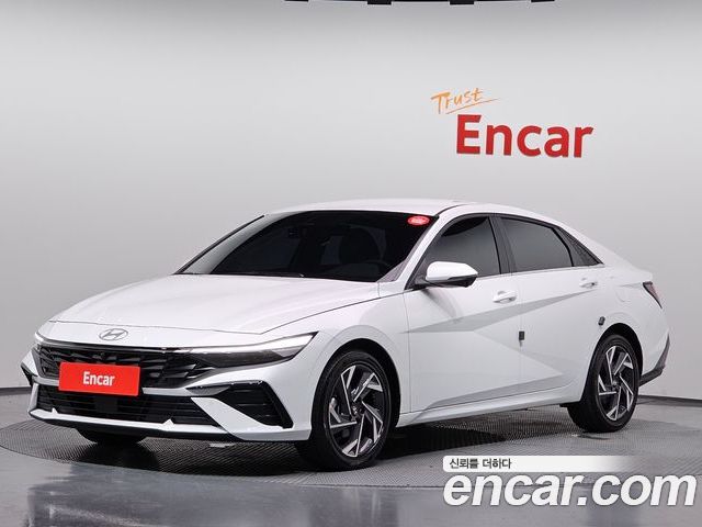 Hyundai AVANTE 2025