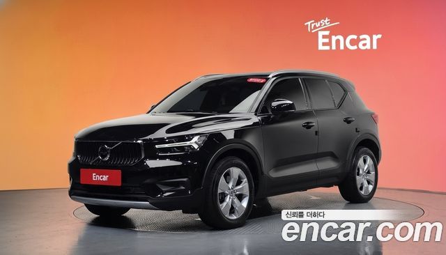 Volvo XC40 2021