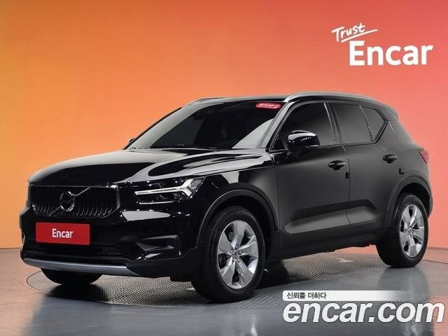 Volvo XC40 2021