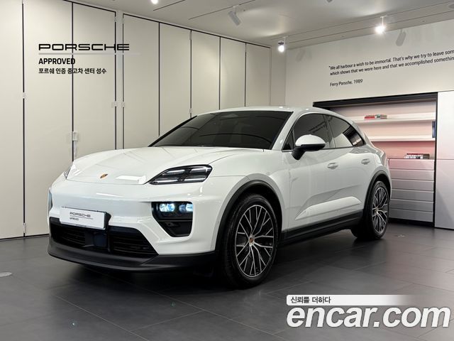 Porsche Macan 2025