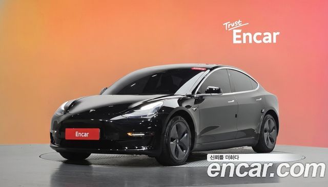 Tesla Model 3 2020