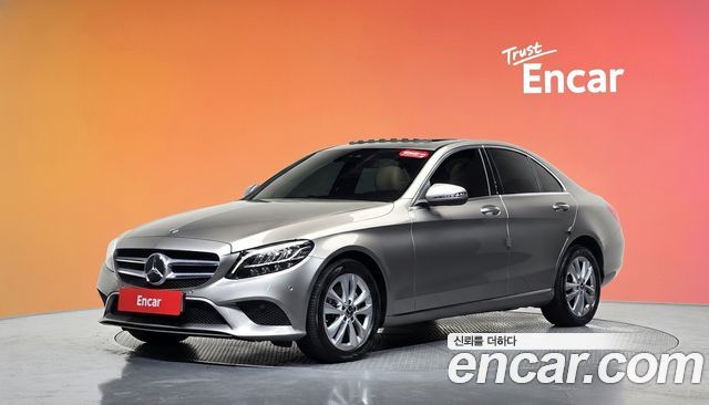 Mercedes-Benz C-Class 2019