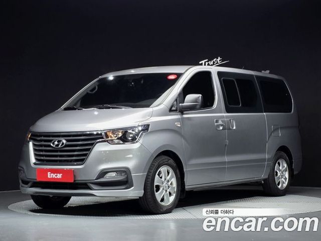 Hyundai Starex 2018