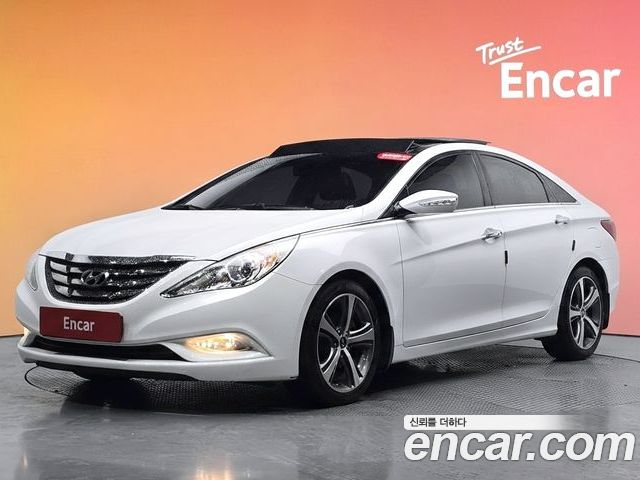 Hyundai Sonata 2011