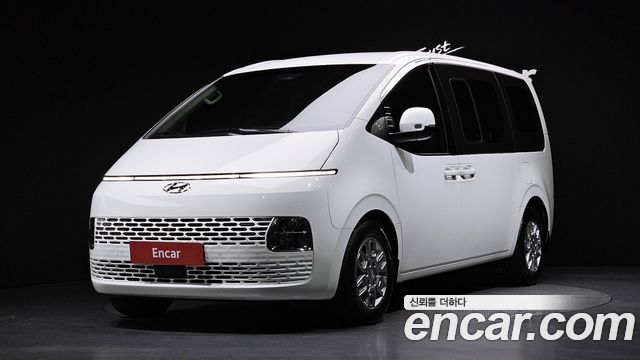 Hyundai Staria 2021
