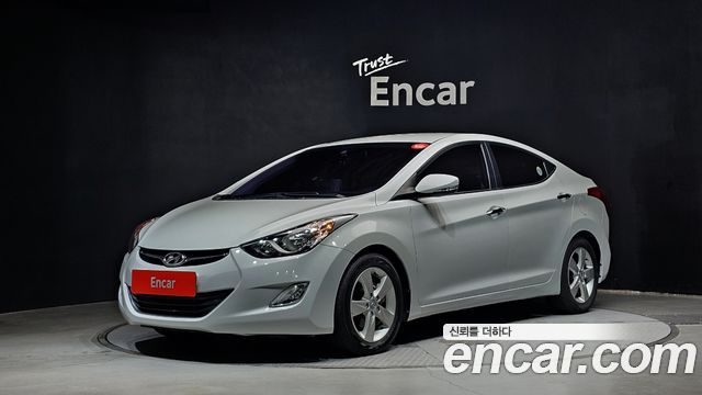Hyundai AVANTE 2011