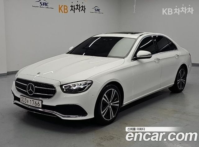 Mercedes-Benz E-Class 2021