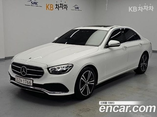 Mercedes-Benz E-Class 2021