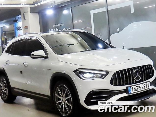 Mercedes-Benz GLA-Class 2021