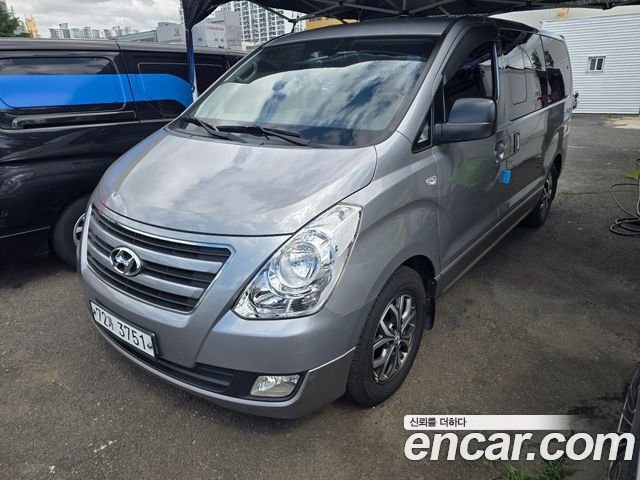 Hyundai Starex 2016