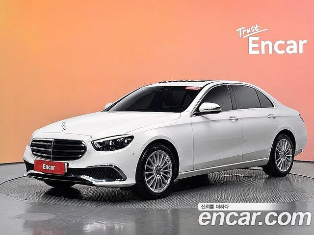 Mercedes-Benz E-Class 2021