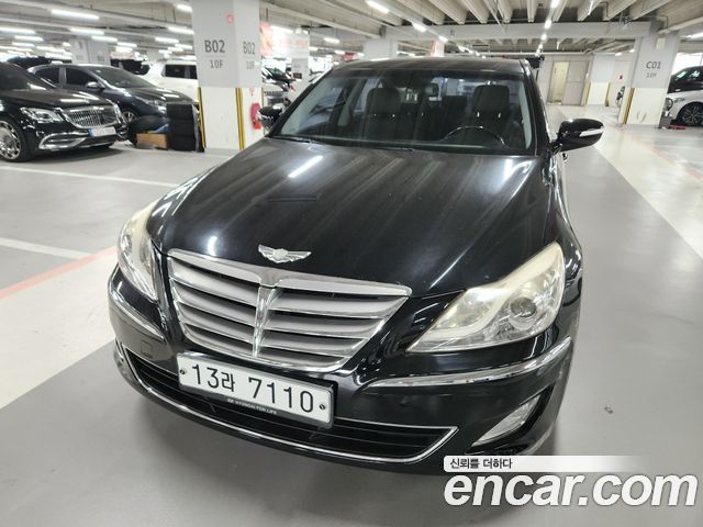Hyundai Genesis 2012