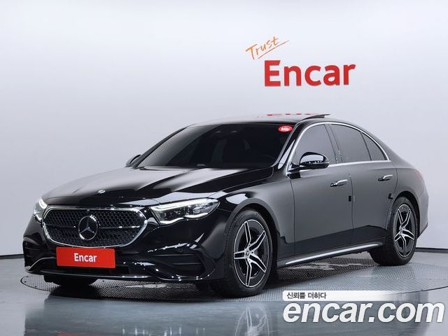 Mercedes-Benz E-Class 2025