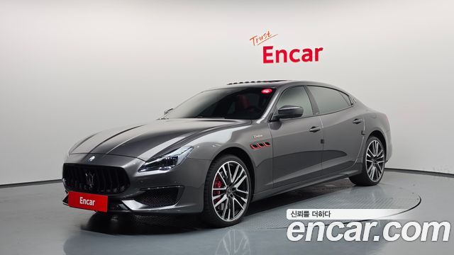 Maserati Quattroporte 2021