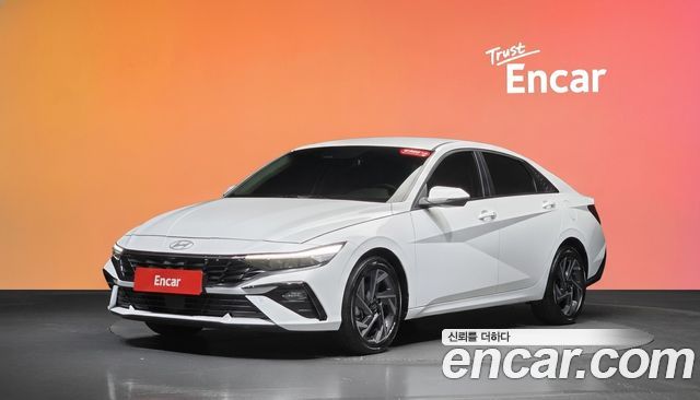 Hyundai AVANTE 2025