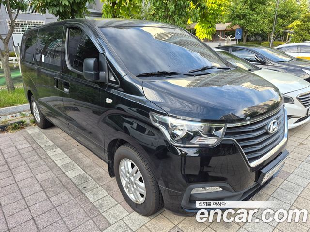 Hyundai Starex 2019