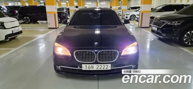 BMW 7-Series 2010