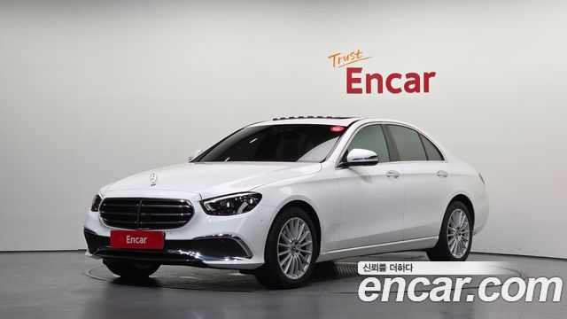 Mercedes-Benz E-Class 2021