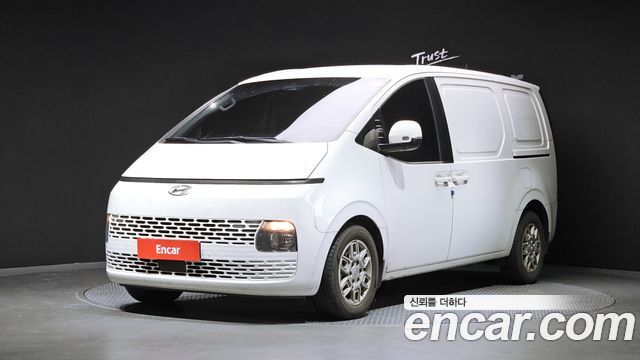 Hyundai Staria 2023