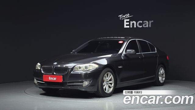 BMW 5-Series 2011