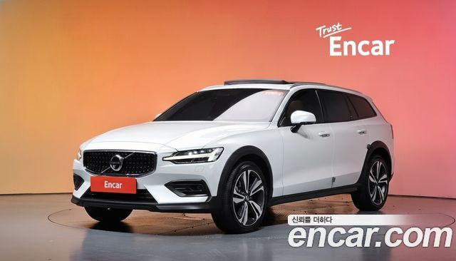 Volvo V60 2021