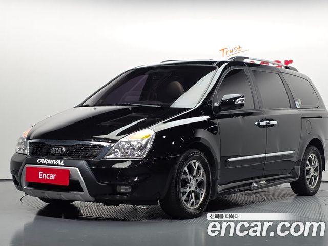 Kia Canival 2013