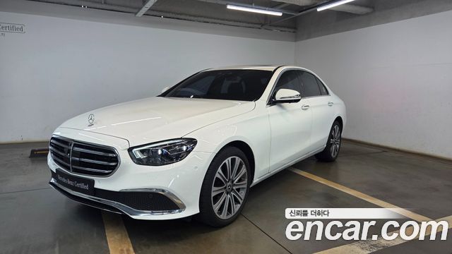 Mercedes-Benz E-Class 2023