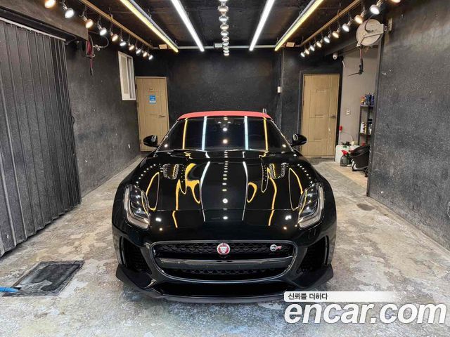 Jaguar F-TYPE 2019