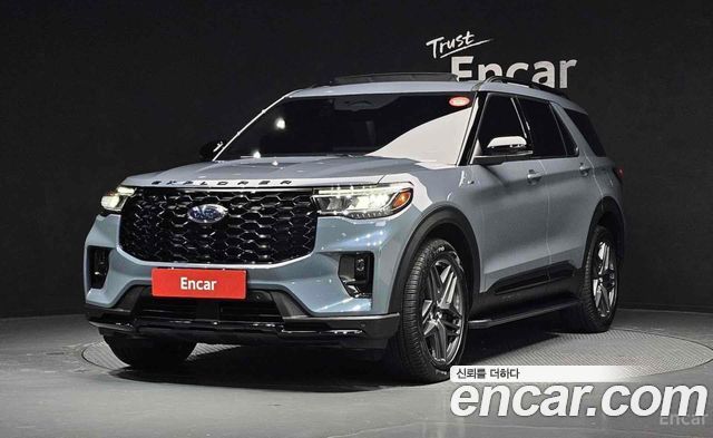 Ford Explorer 2025
