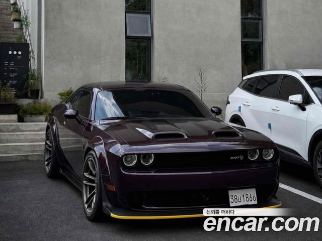 Dodge Challenger 2020