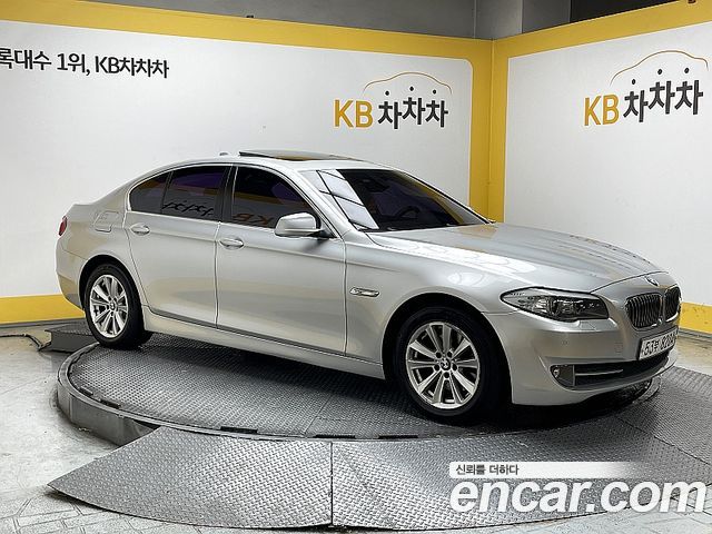 BMW 5-Series 2010