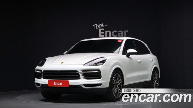 Porsche Cayenne 2021
