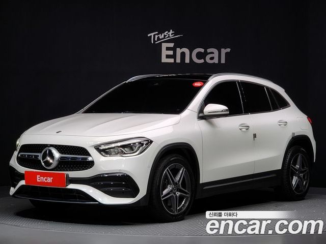 Mercedes-Benz GLA-Class 2020