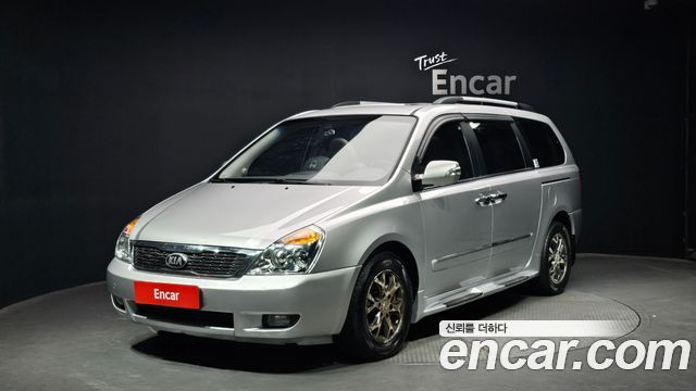 Kia Canival 2013