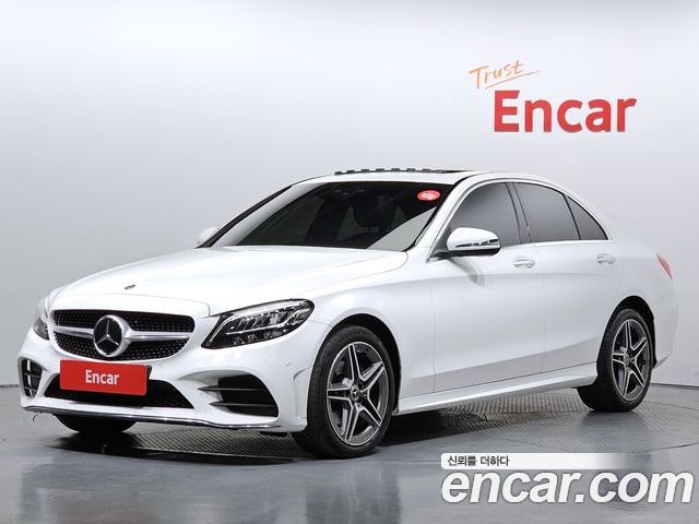 Mercedes-Benz C-Class 2021