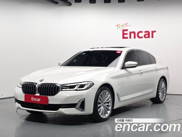 BMW 5-Series 2022