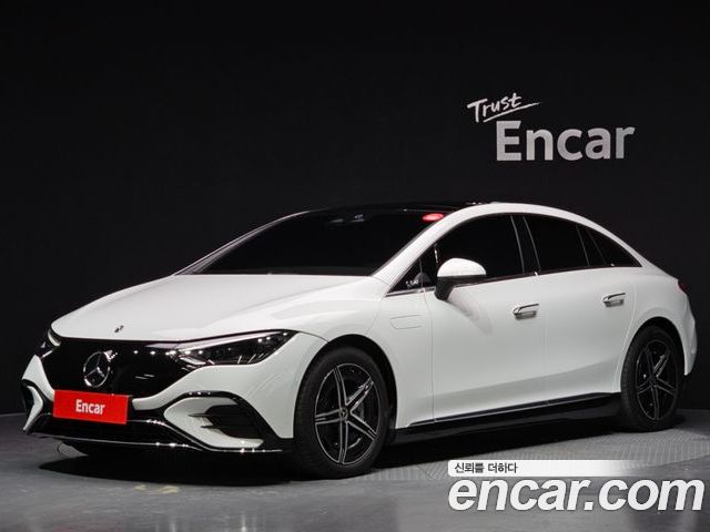 Mercedes-Benz EQE 2024