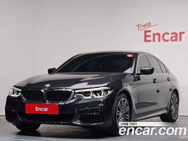 BMW 5-Series 2020
