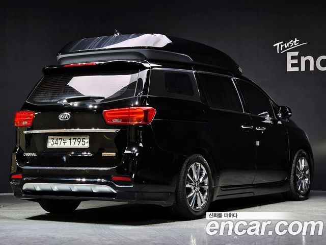 Kia Canival 2020