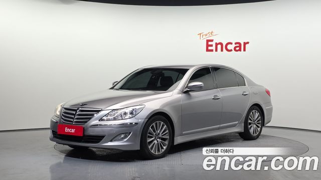 Hyundai Genesis 2012