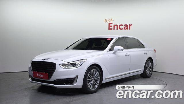 Genesis EQ900 2017