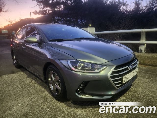 Hyundai AVANTE 2016